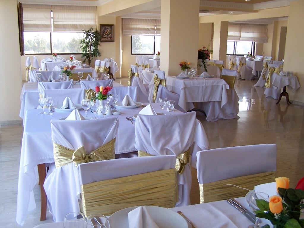 City Royal Hotel And Casino Nicosia Esterno foto