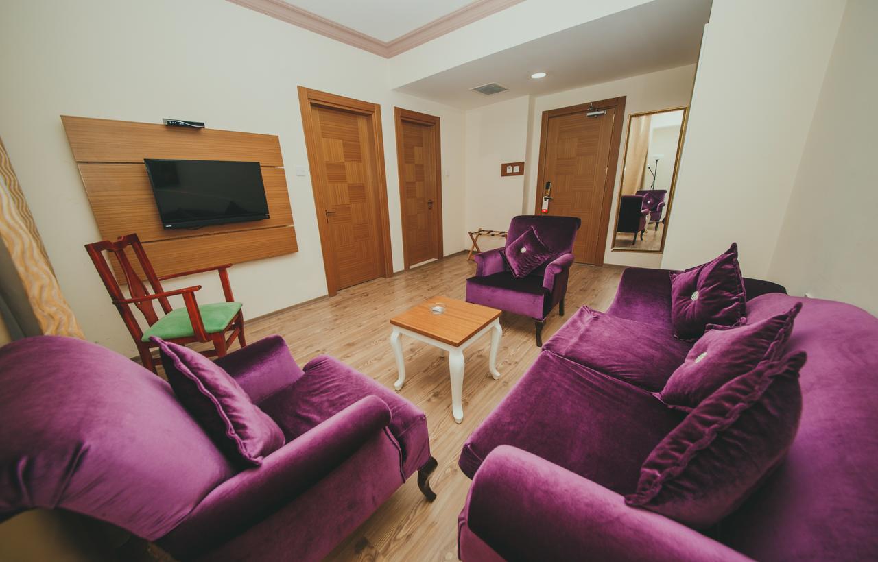 City Royal Hotel And Casino Nicosia Esterno foto